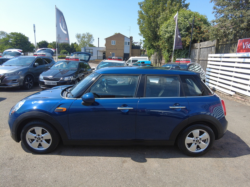 MINI Hatch One - U93875