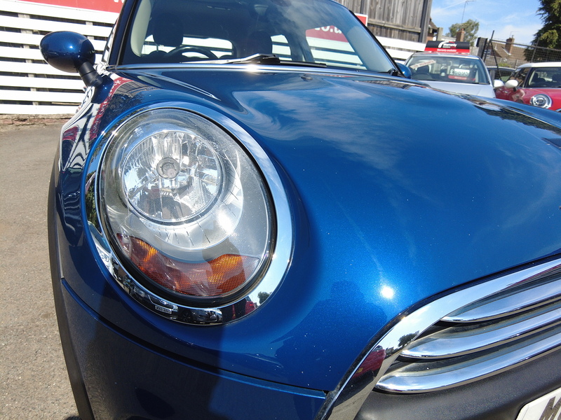 MINI Hatch One - U93875