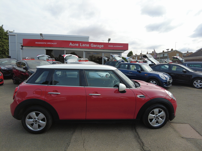 MINI Hatch Cooper Classic - U93876