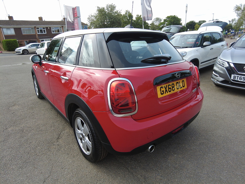 MINI Hatch Cooper Classic - U93876