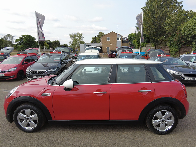 MINI Hatch Cooper Classic - U93876