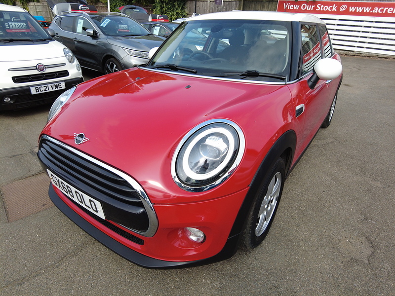 MINI Hatch Cooper Classic - U93876