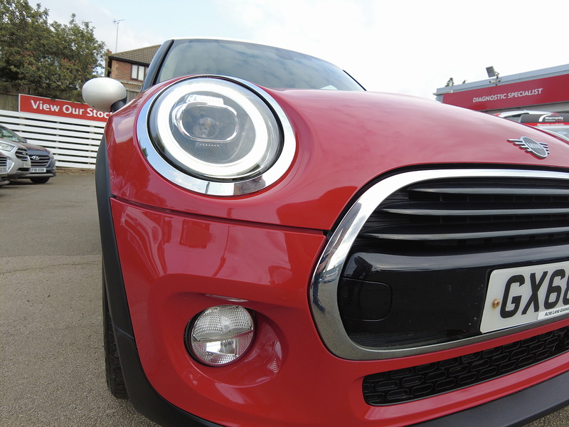 MINI Hatch Cooper Classic - U93876