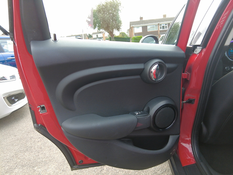 MINI Hatch Cooper Classic - U93876