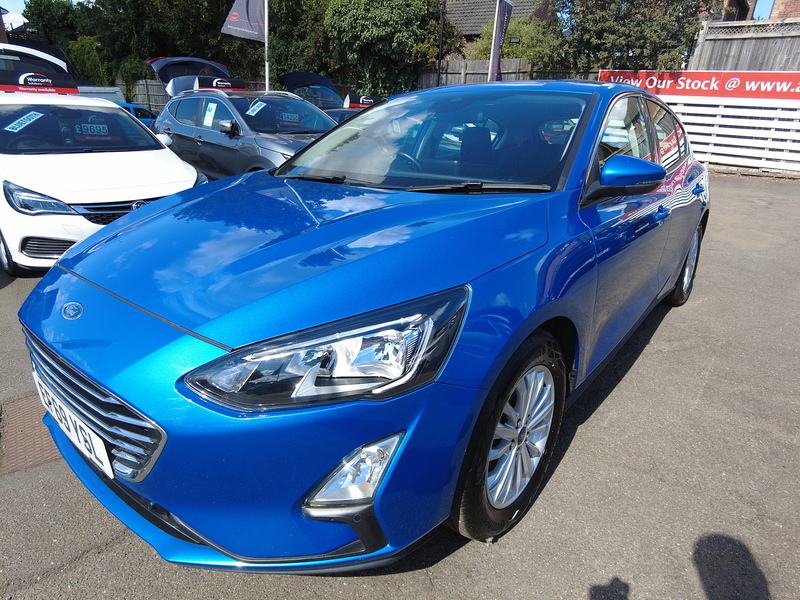 Ford Focus T EcoBoost Titanium - U93880