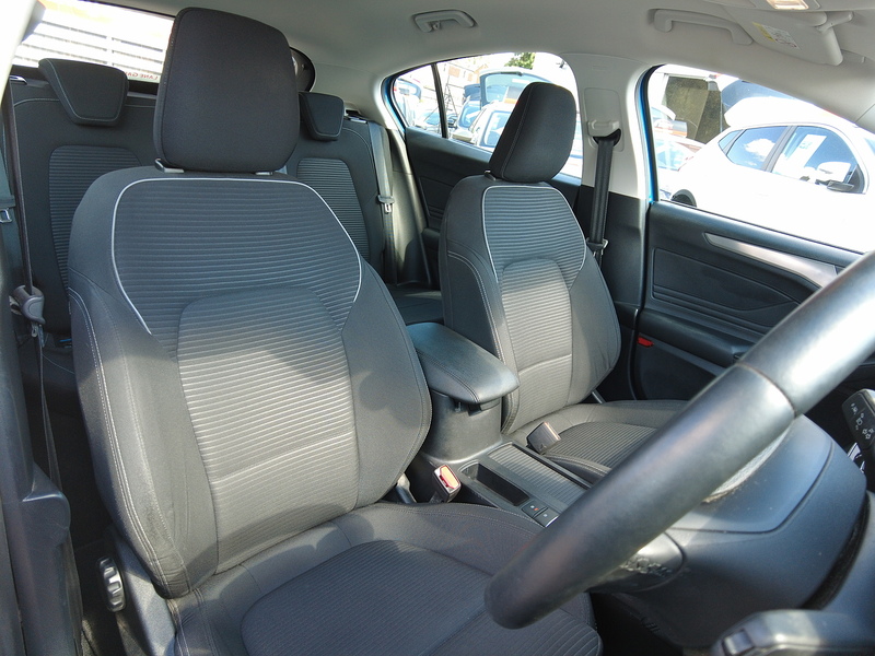 Ford Focus T EcoBoost Titanium - U93880
