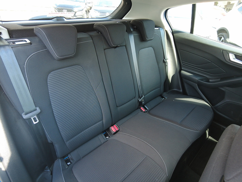 Ford Focus T EcoBoost Titanium - U93880
