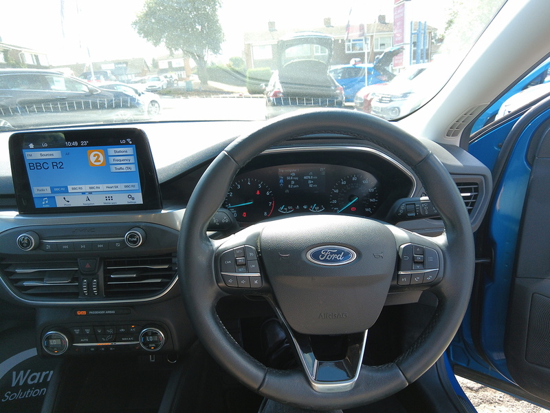 Ford Focus T EcoBoost Titanium - U93880