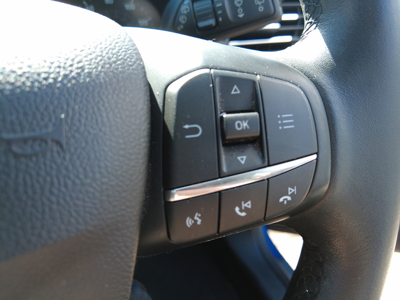 Ford Focus T EcoBoost Titanium - U93880