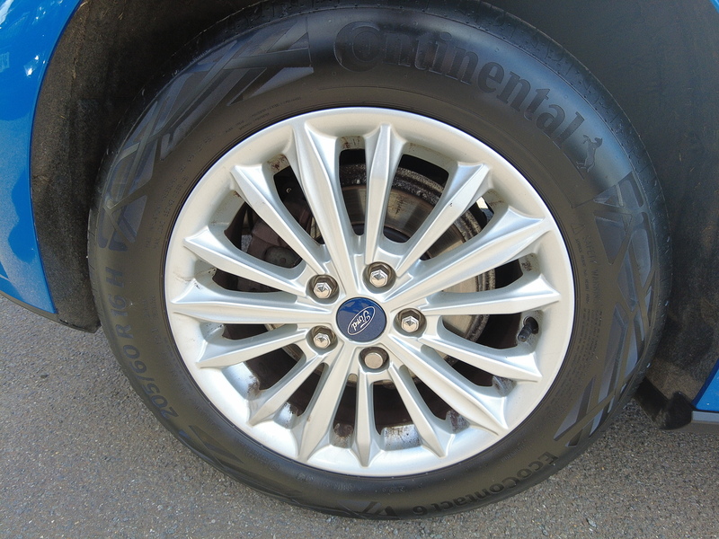 Ford Focus T EcoBoost Titanium - U93880