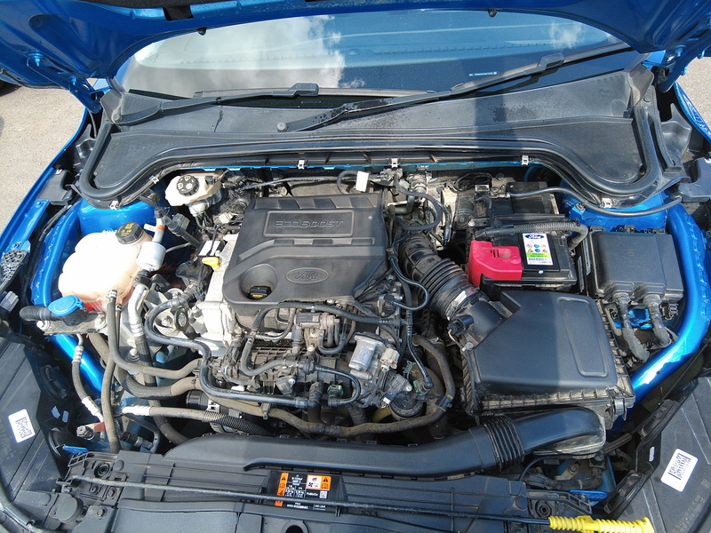 Ford Focus T EcoBoost Titanium - U93880