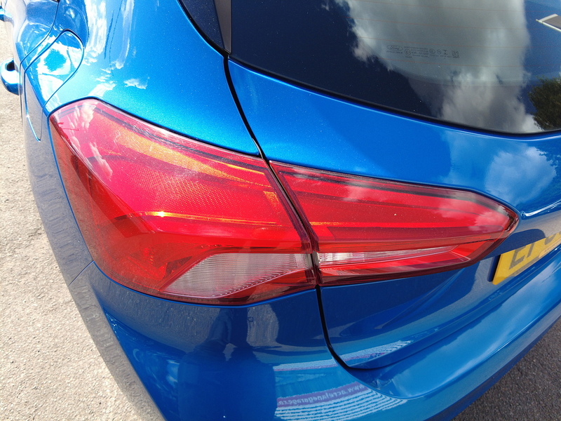 Ford Focus T EcoBoost Titanium - U93880