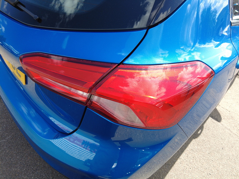 Ford Focus T EcoBoost Titanium - U93880