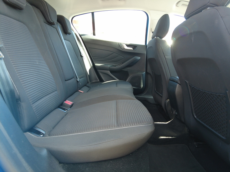 Ford Focus T EcoBoost Titanium - U93880