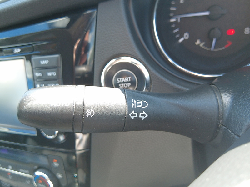 Nissan Qashqai DIG-T N-Connecta - U93882