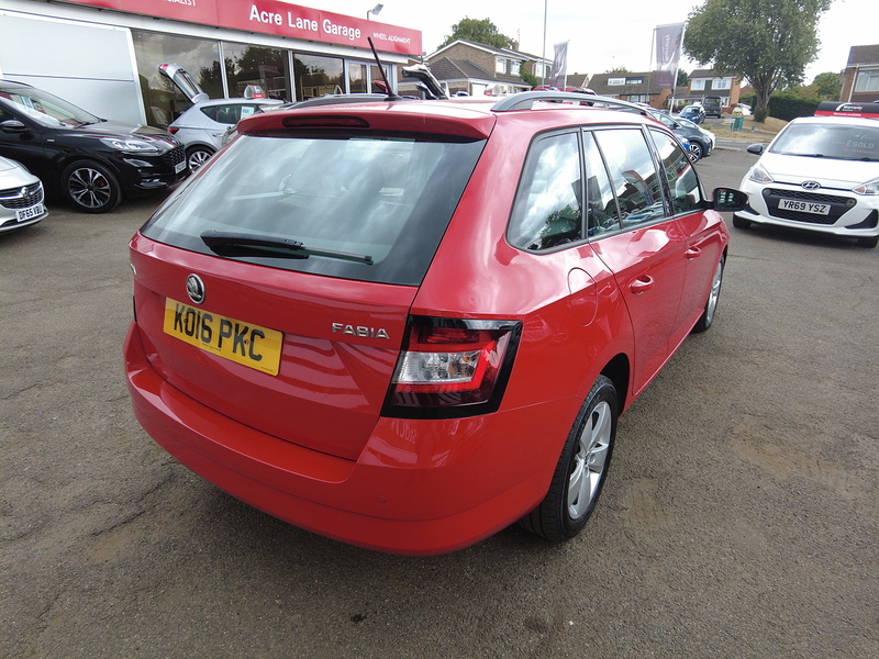 Skoda Fabia TSI SE - U93884