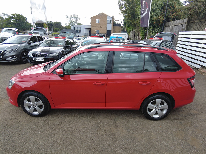 Skoda Fabia TSI SE - U93884