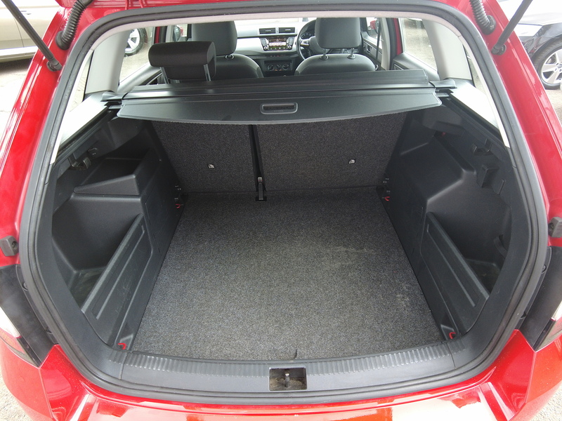 Skoda Fabia TSI SE - U93884
