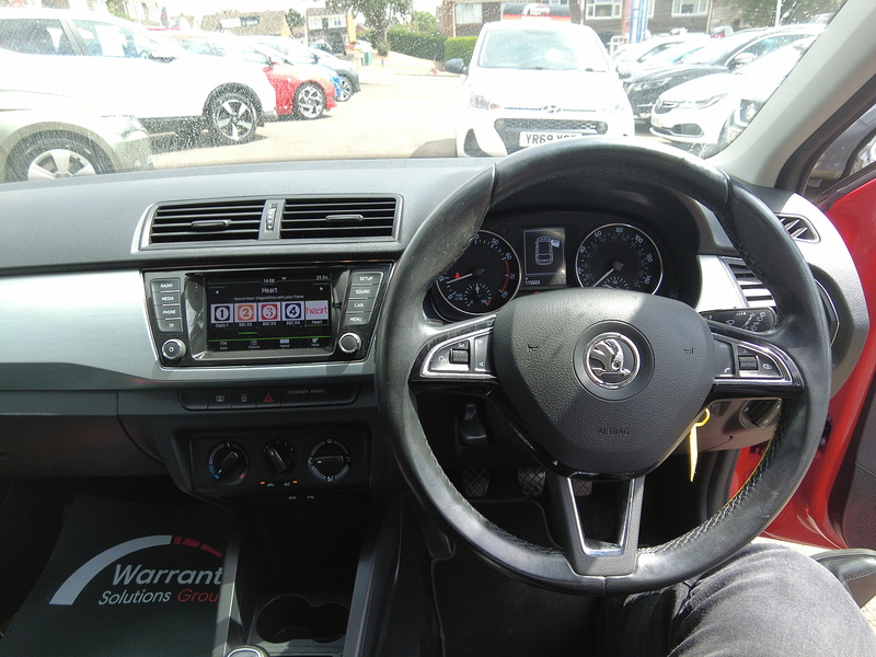 Skoda Fabia TSI SE - U93884