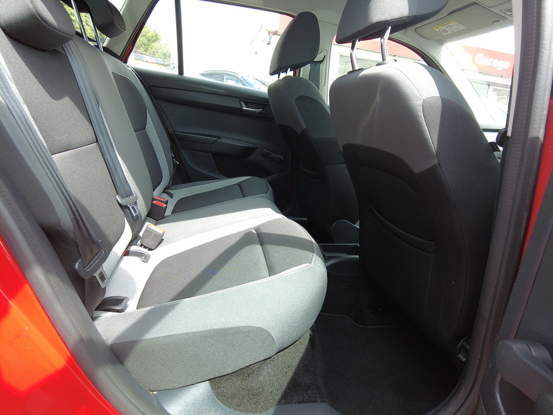 Skoda Fabia TSI SE - U93884