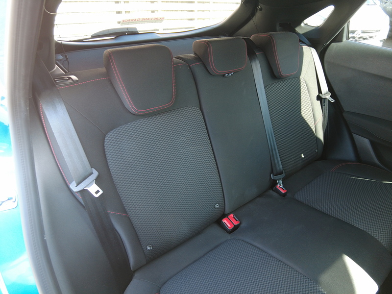 Ford Puma T EcoBoost MHEV ST-Line Design - U93885