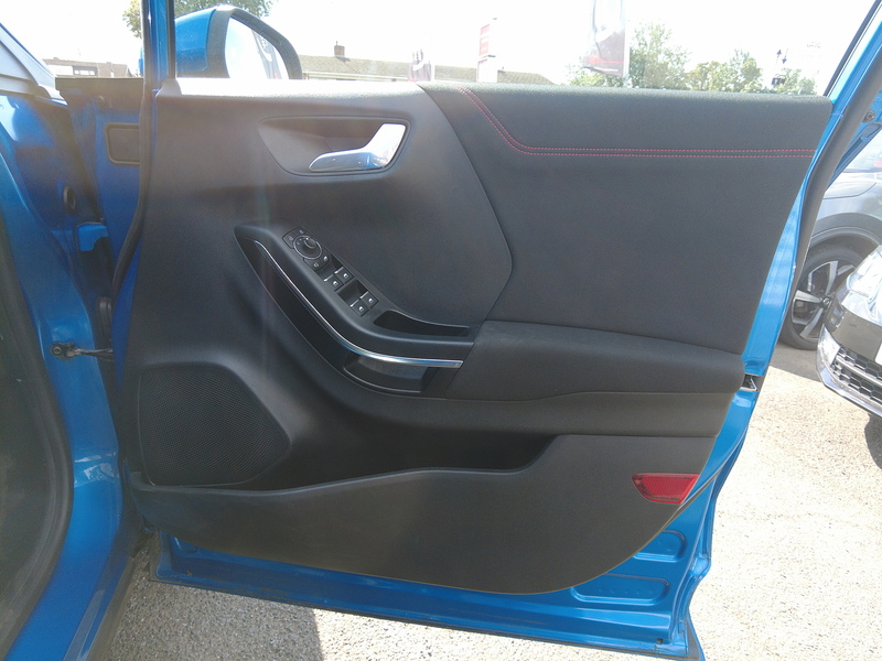 Ford Puma T EcoBoost MHEV ST-Line Design - U93885
