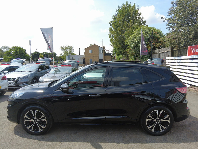 Ford Kuga EcoBlue ST-Line X Edition - U93886