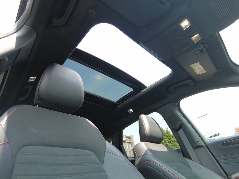 Ford Kuga EcoBlue ST-Line X Edition - U93886