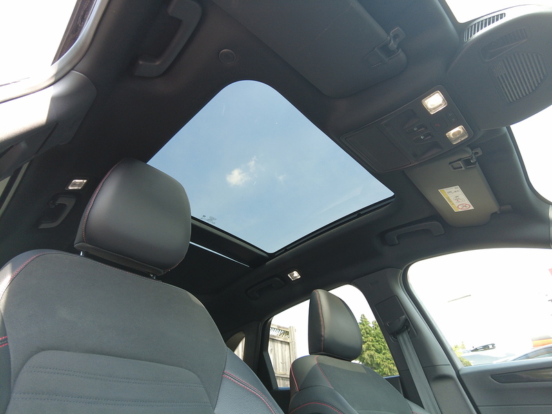 Ford Kuga EcoBlue ST-Line X Edition - U93886