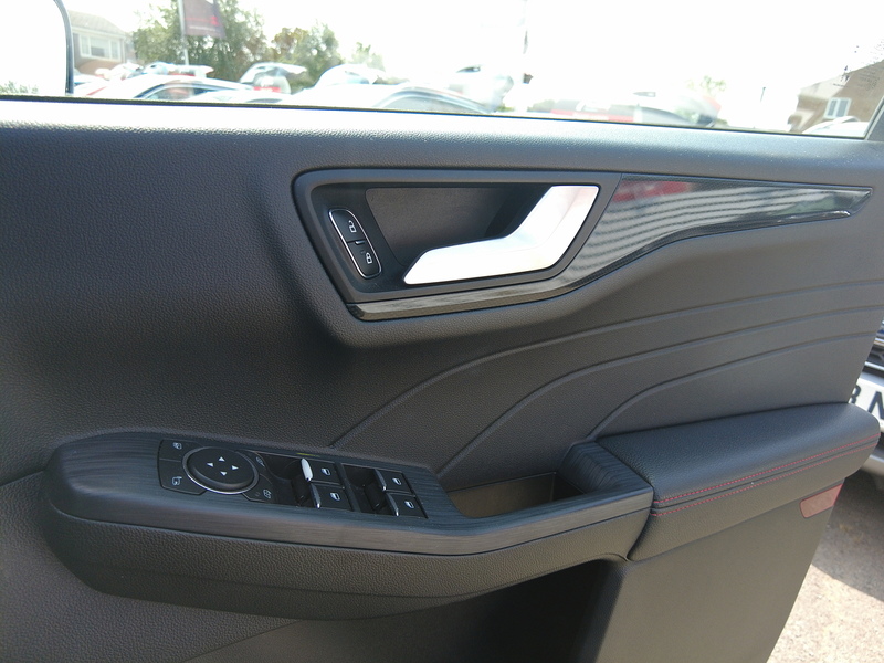 Ford Kuga EcoBlue ST-Line X Edition - U93886
