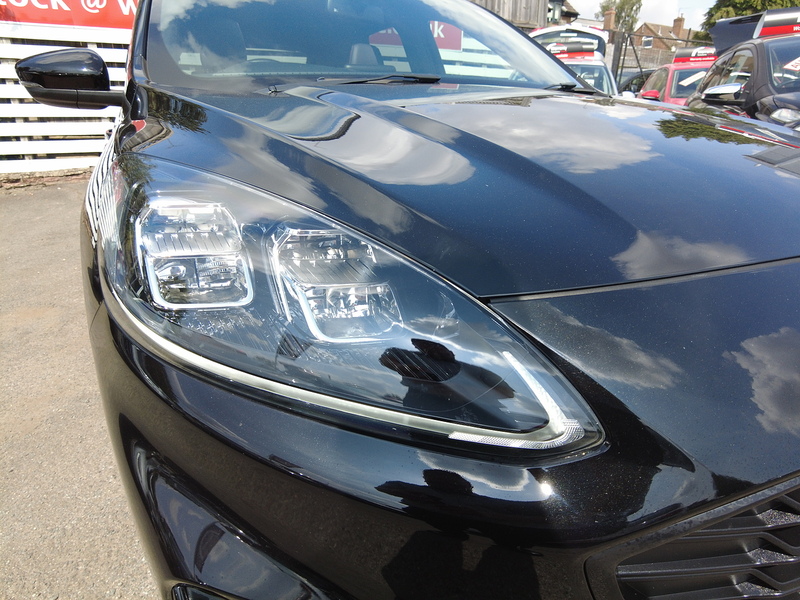 Ford Kuga EcoBlue ST-Line X Edition - U93886