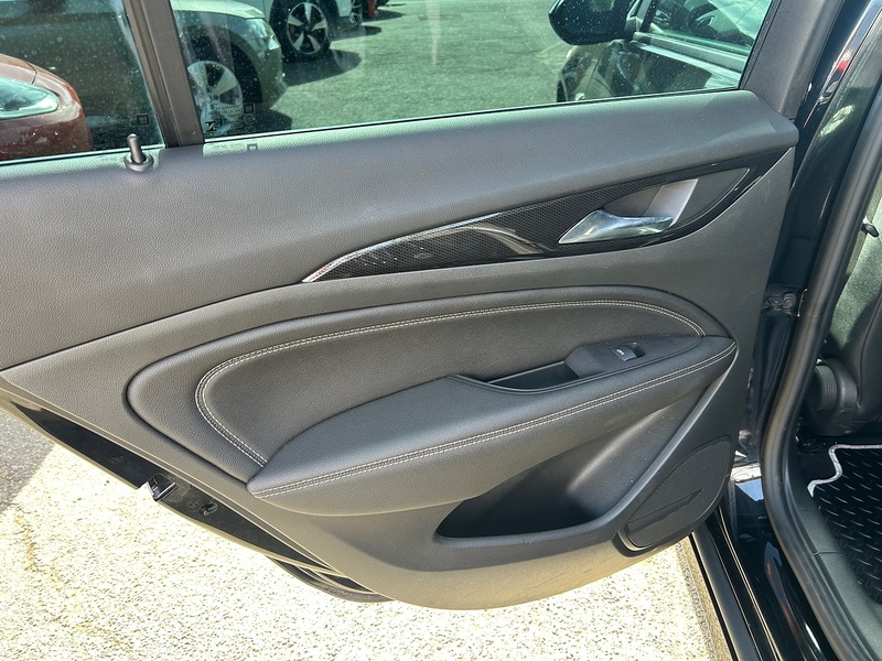 Vauxhall Insignia i Turbo SRi VX Line Nav - U93890