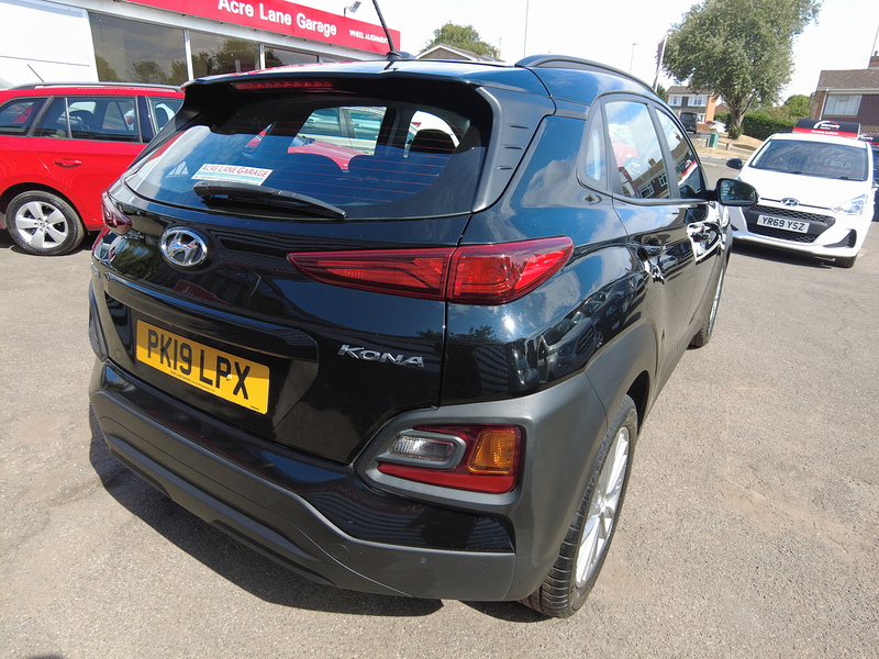 Hyundai KONA T-GDi Blue Drive SE - U93891