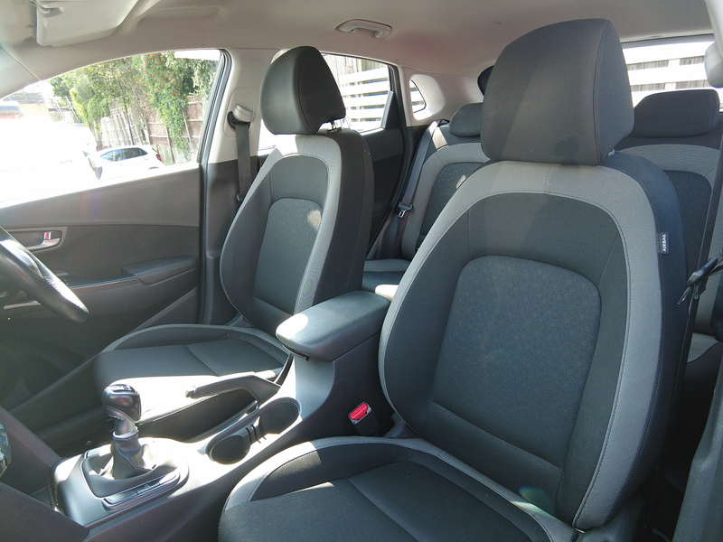 Hyundai KONA T-GDi Blue Drive SE - U93891