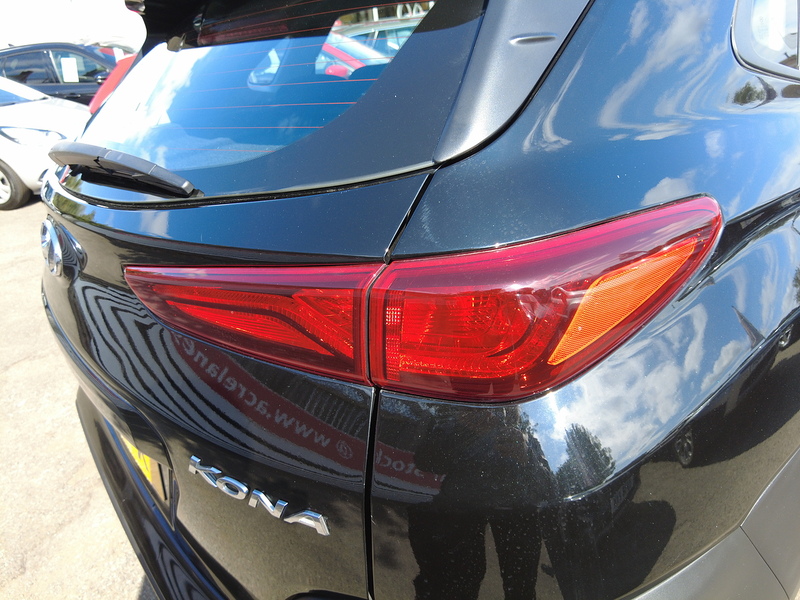 Hyundai KONA T-GDi Blue Drive SE - U93891