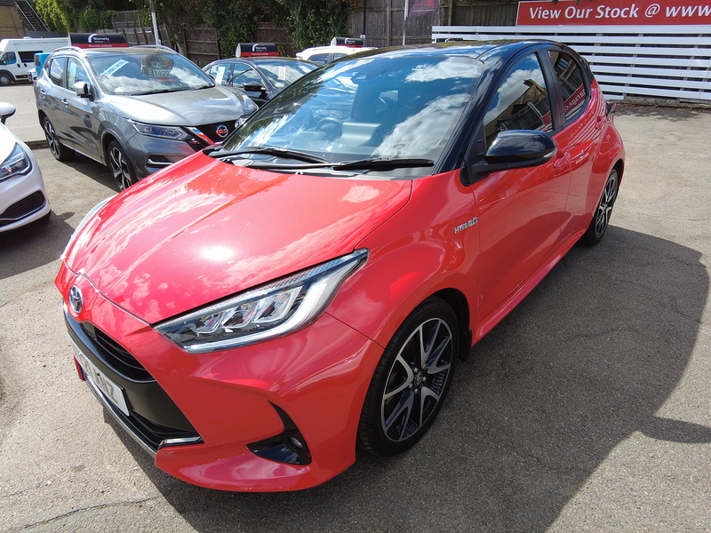 Toyota Yaris VVT-h Launch Edition - U93895