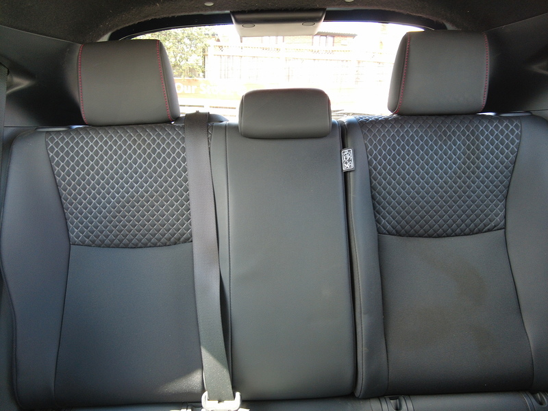 Toyota Yaris VVT-h Launch Edition - U93895