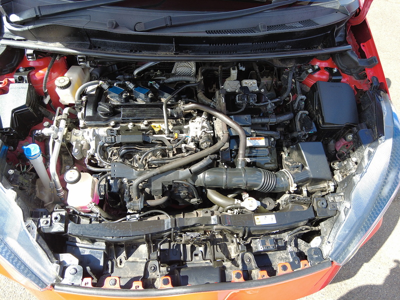 Toyota Yaris VVT-h Launch Edition - U93895