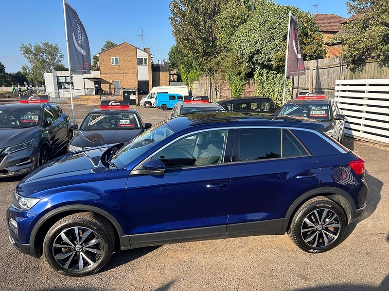 Volkswagen T-Roc TSI EVO SE - U93897