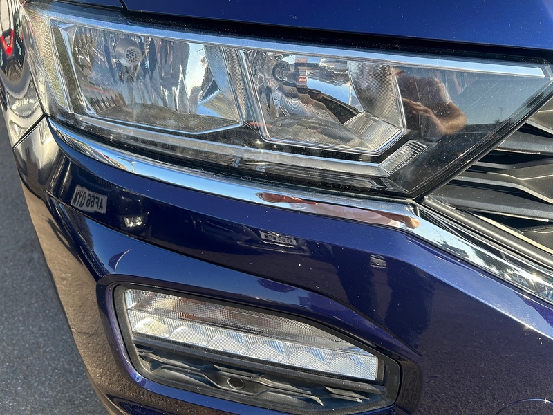 Volkswagen T-Roc TSI EVO SE - U93897