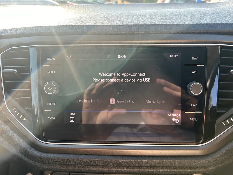 Volkswagen T-Roc TSI EVO SE - U93897