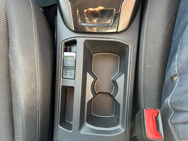 Volkswagen T-Roc TSI EVO SE - U93897