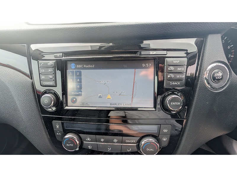Nissan Qashqai DIG-T Tekna - U93899