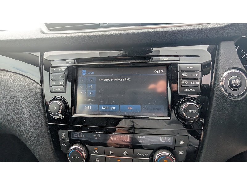 Nissan Qashqai DIG-T Tekna - U93899