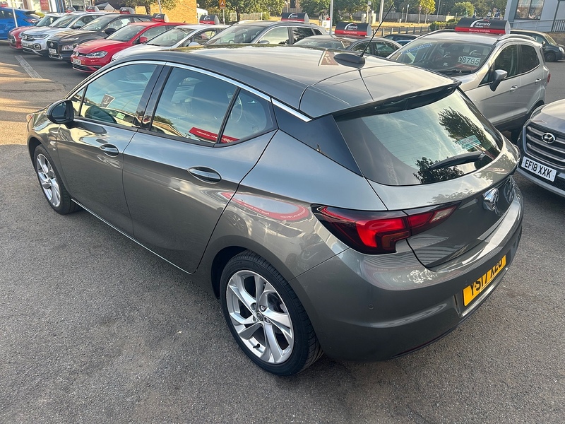 Vauxhall Astra i Turbo SRi - U93902
