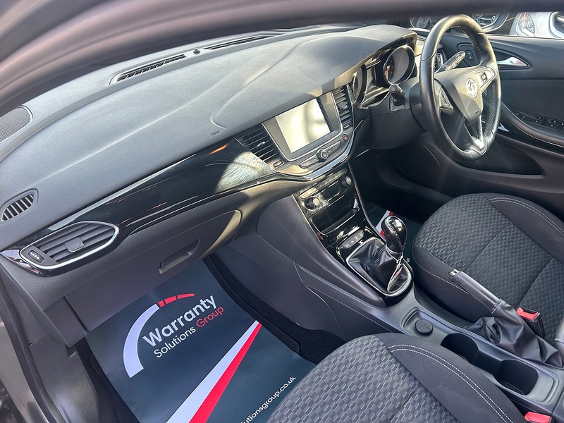 Vauxhall Astra i Turbo SRi - U93902