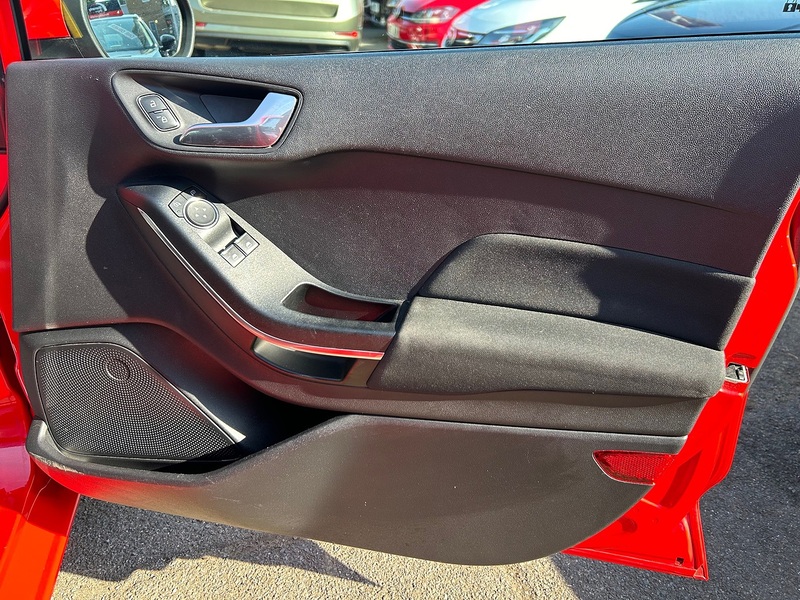 Ford Fiesta Ti-VCT Zetec - U93903
