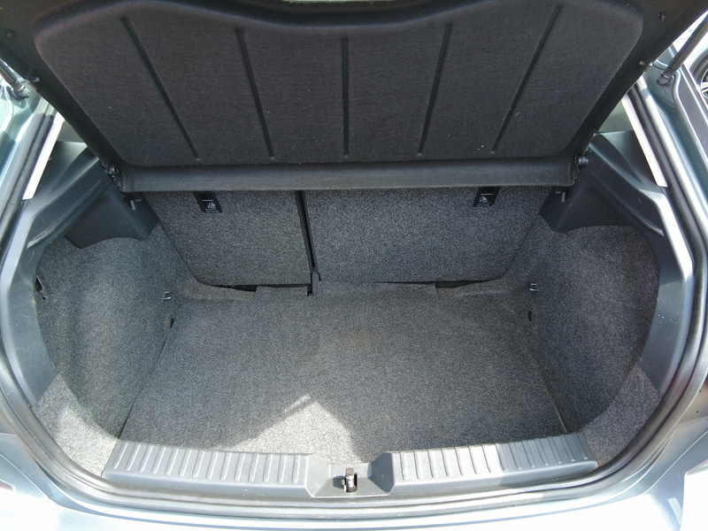 SEAT Ibiza TSI SE - U93909