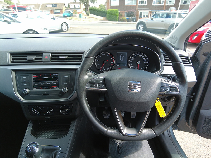 SEAT Ibiza TSI SE - U93909