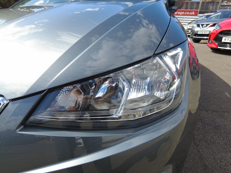SEAT Ibiza TSI SE - U93909